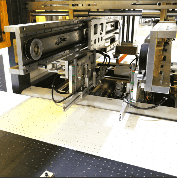 Máquina para fabricar cajas rígidas completamente automática |PC-5040S
